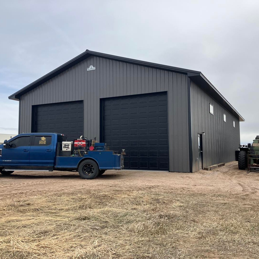 TJ's Kustom Welding shop and mobile rig